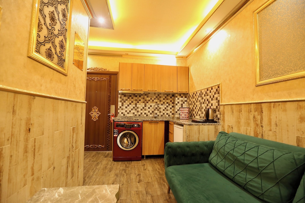 Deluxe Triple Room photo 3