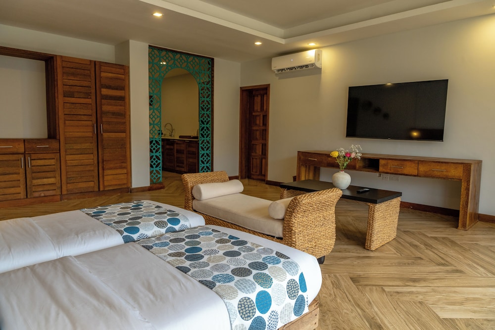 Deluxe Double or Twin Room, Balcony, Sea View