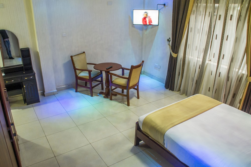 Standard Single Room