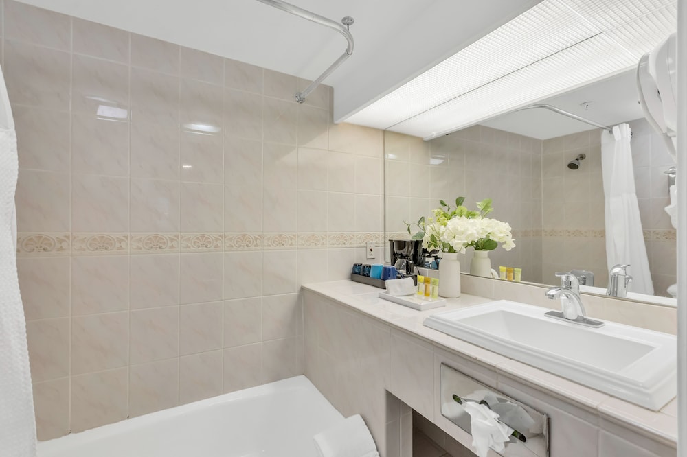 Cabin, Shared Bathroom (Mini Chalet) photo 2
