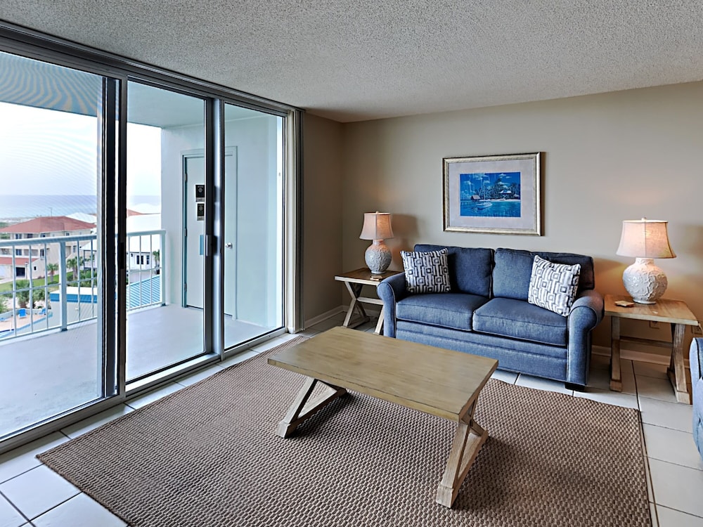 Condo, Multiple Beds, Balcony, Ocean View (#5C - No Pets) photo 1