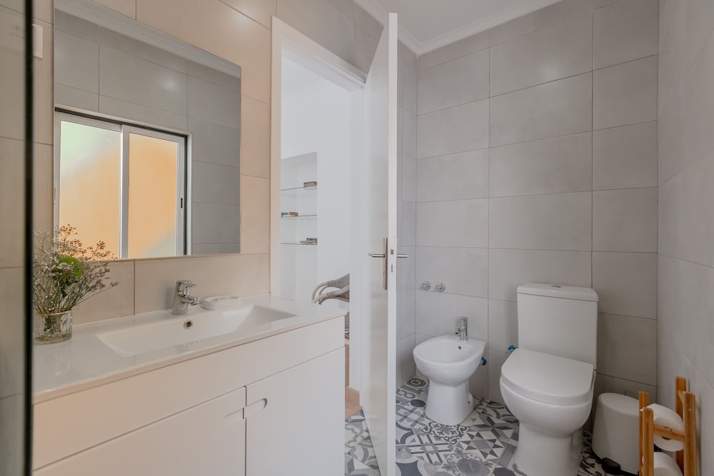 Apartment, 3 Bedrooms - Photo 41