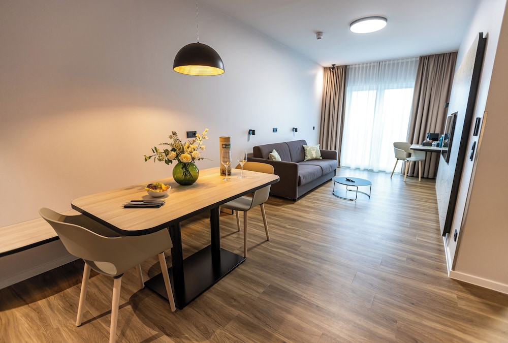 Standard Suite