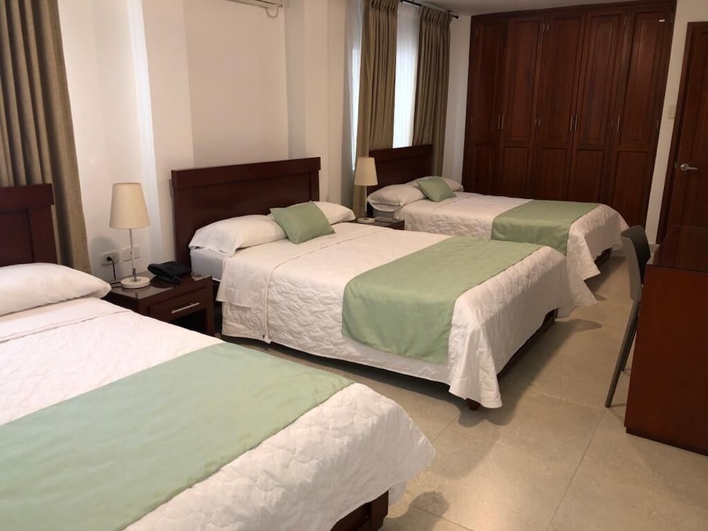 Classic Quadruple Room