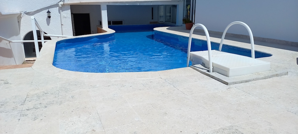 Two Bedroom Ocean View with Pool - Photo 29