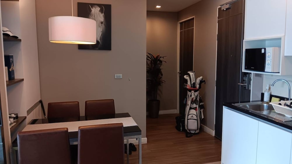 One Bedroom photo 2
