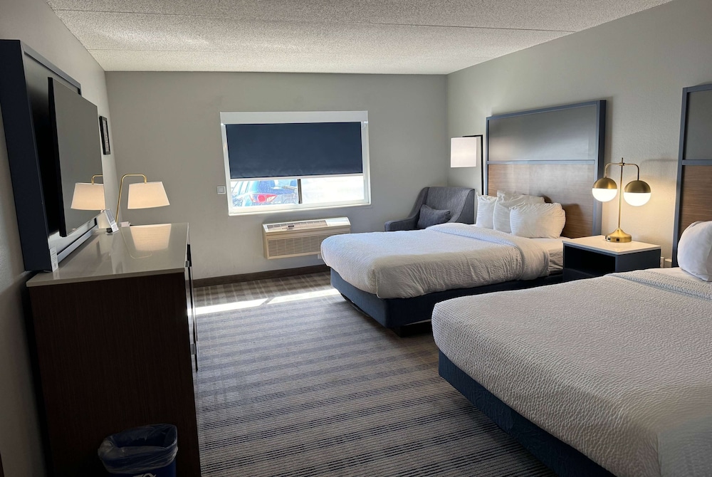 Room, 2 Queen Beds,Handicap Accessible, Non Smoking (210000205) - Photo 5