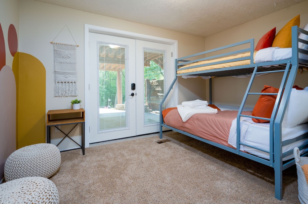 Apartment photo 1