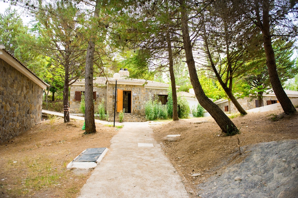 Bungalow (3 adultos)