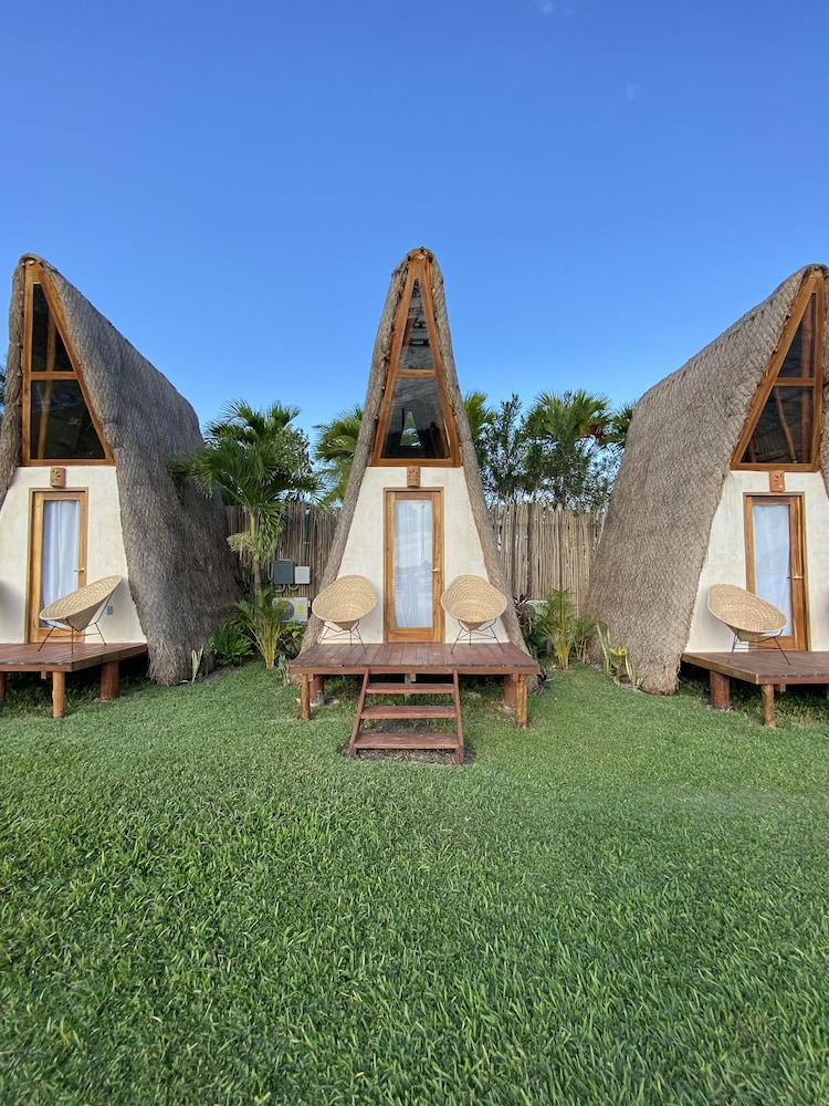 Cabin - Shared Bathroom