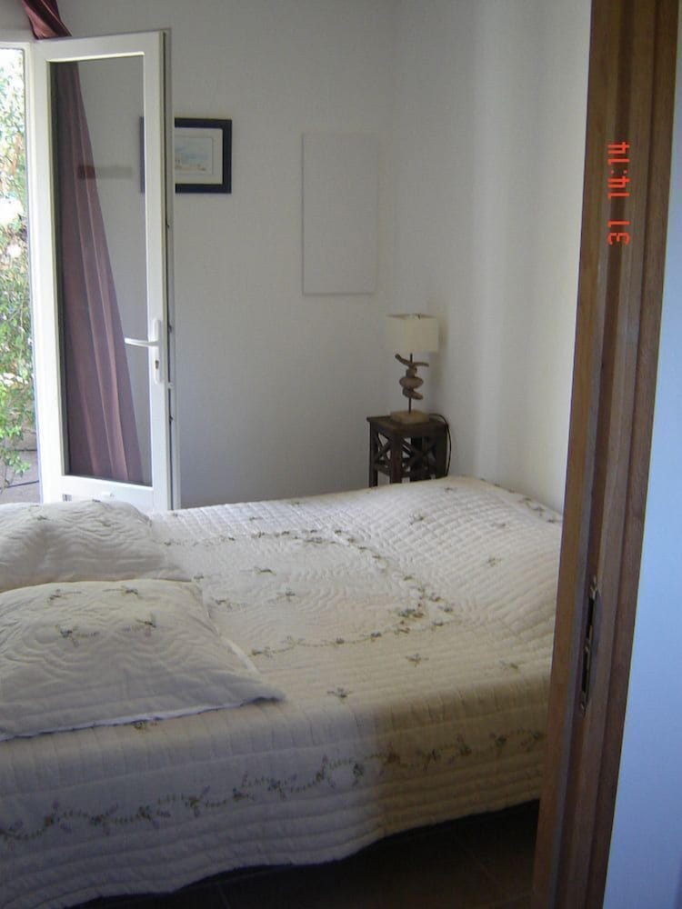Room (Indépendante)