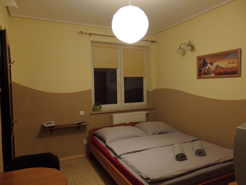 Traditional Room, 1 Queen Bed, Non Smoking photo 2