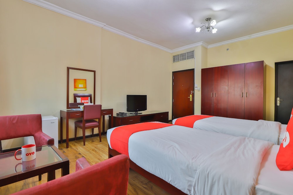 Twin Room with Free Parking photo 2