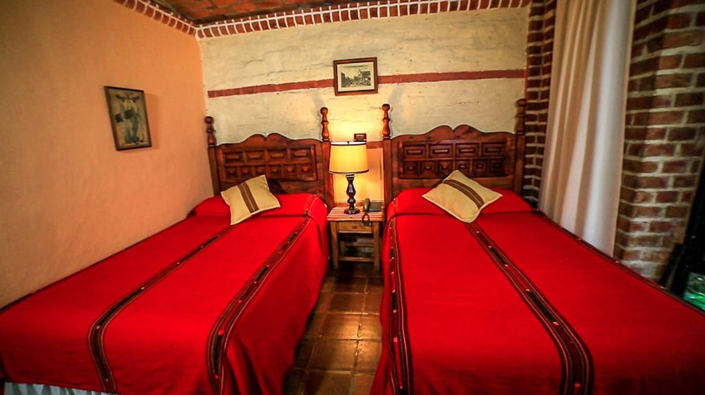 Standard Twin Room photo 1