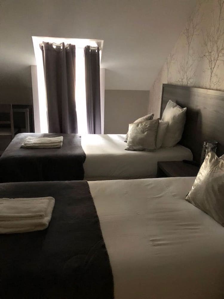 Standard Twin Room photo 3