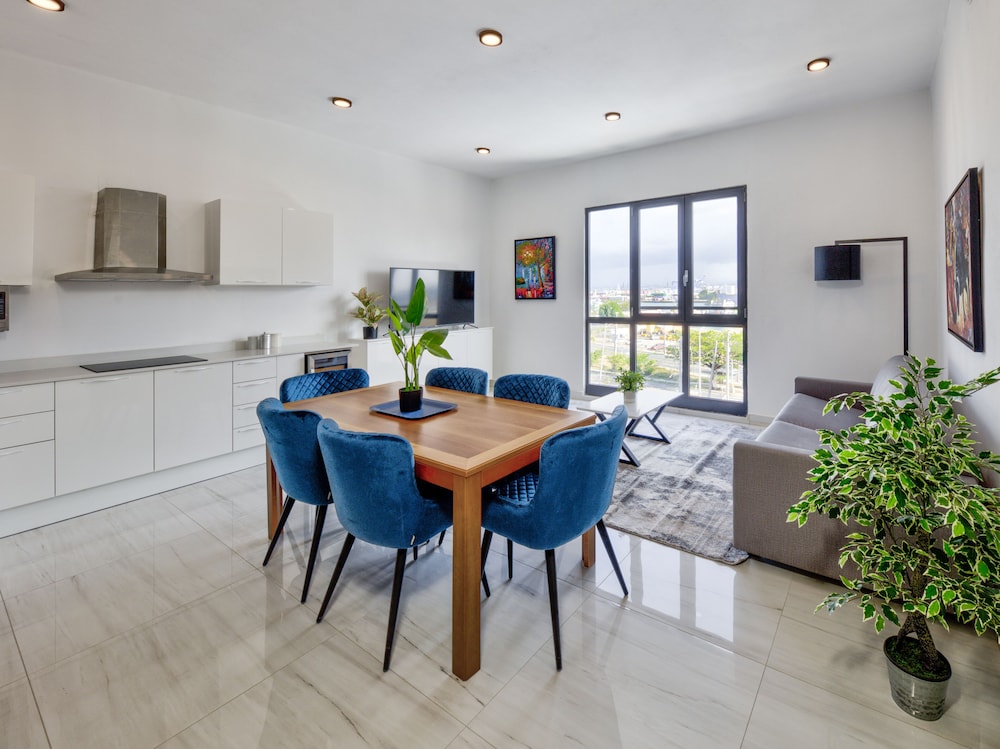 Signature Penthouse photo 2