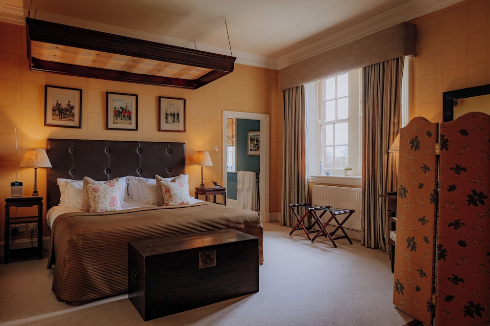 Richmond Junior Suite photo 1