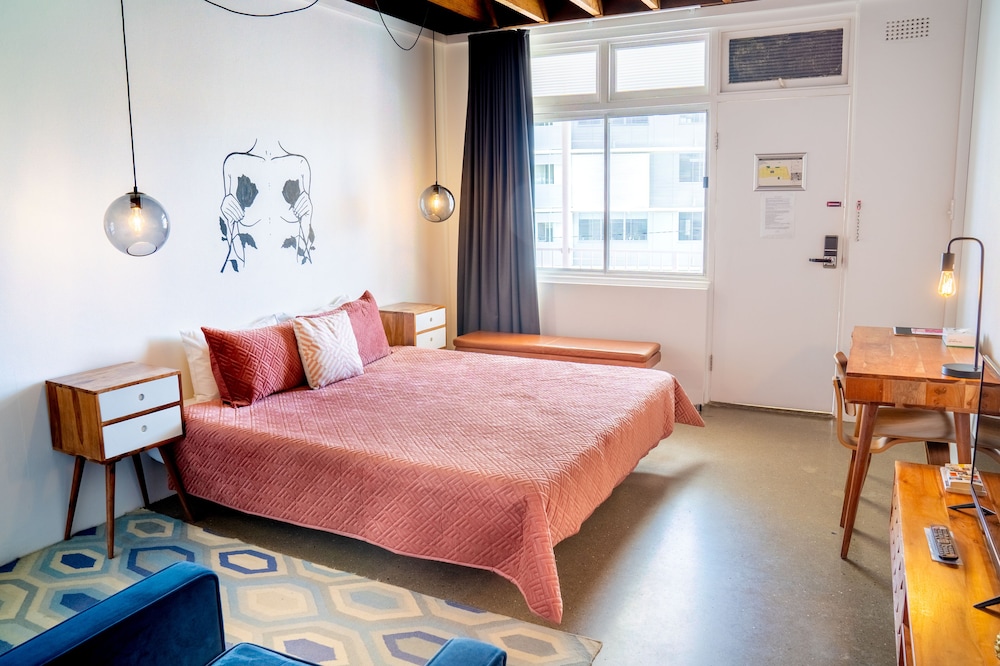 Superior King Room - Photo 1