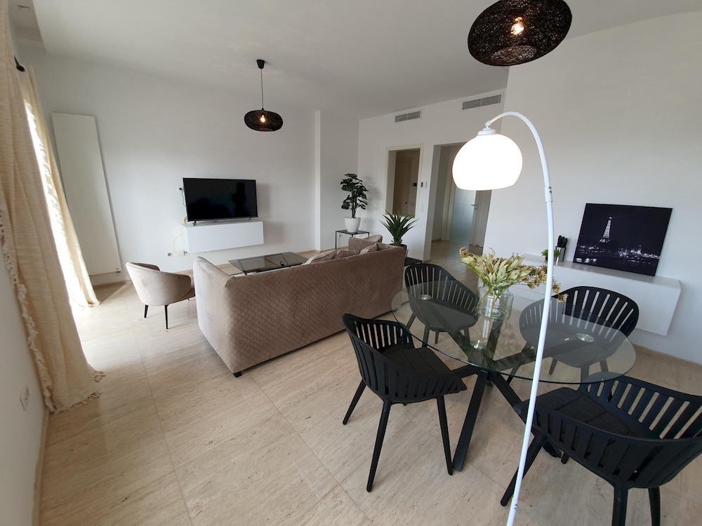 Apartment, Accessible photo 2