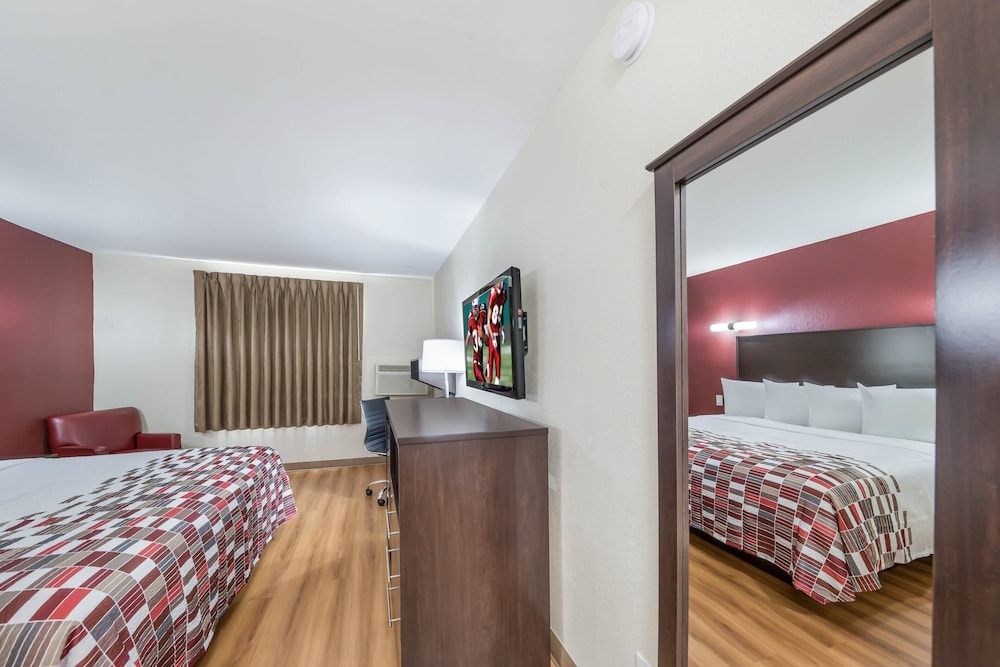 Superior Room, 1 King Bed, Non Smoking - Photo 2