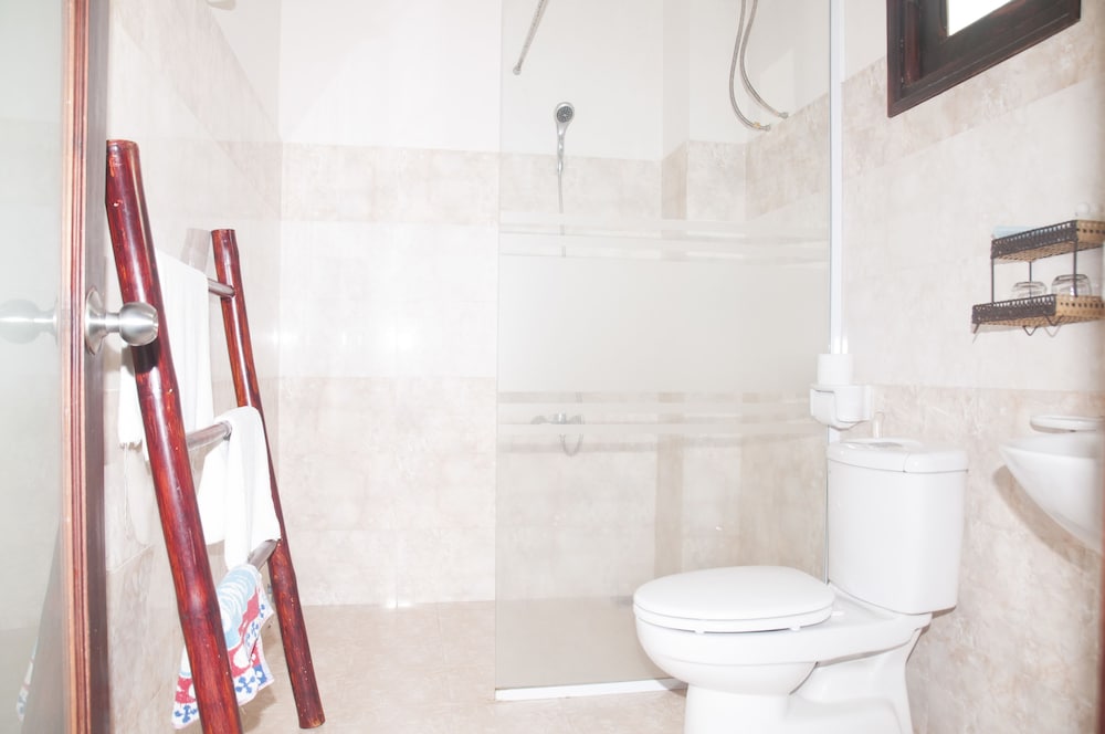 Bungalow - Photo 2