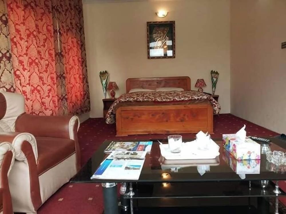 Executive Room