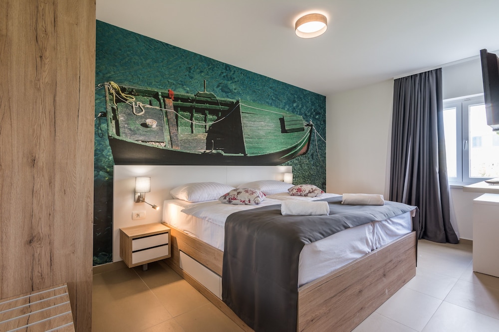 Standard Apartment, 1 Bedroom, Annex Building photo 1