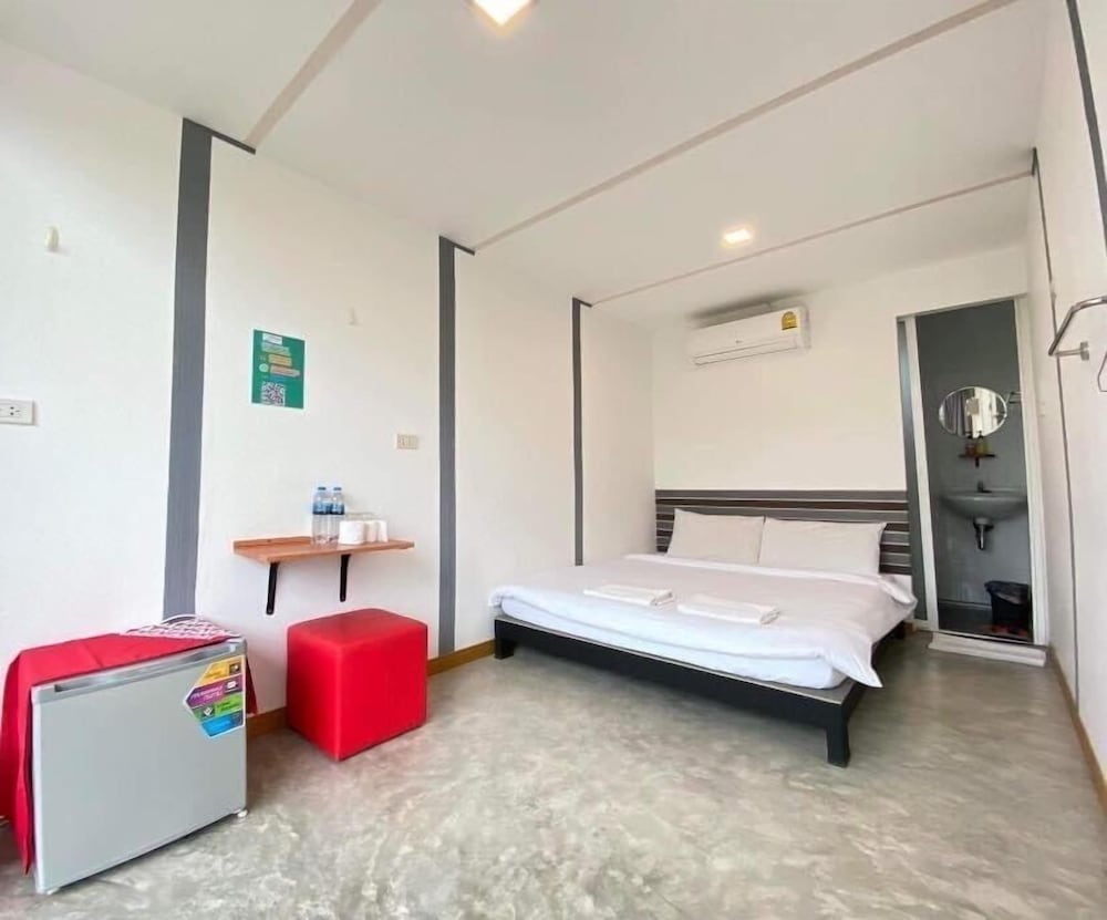 Standard Room - Photo 1