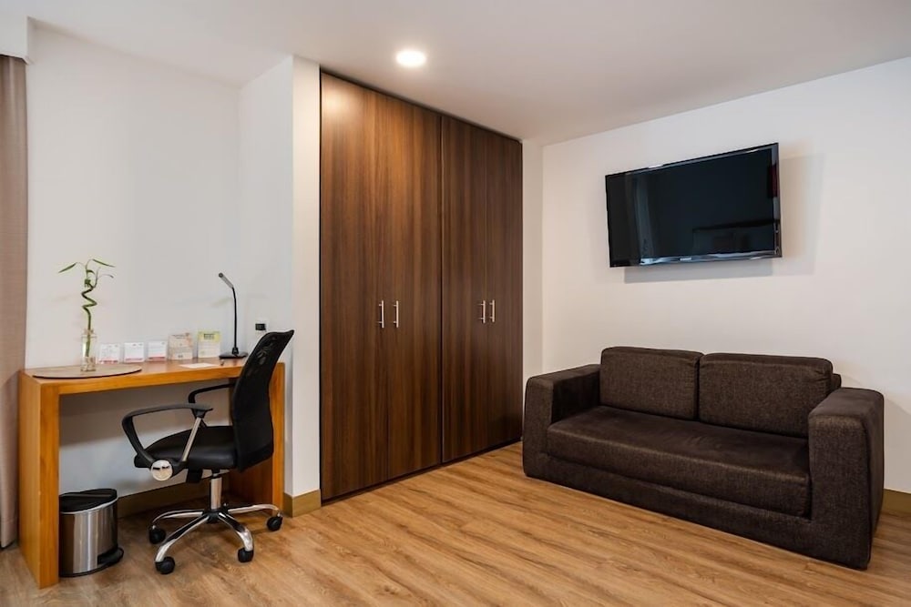 Double Room - Photo 2