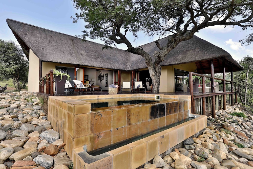 Isigodio Private House photo 3