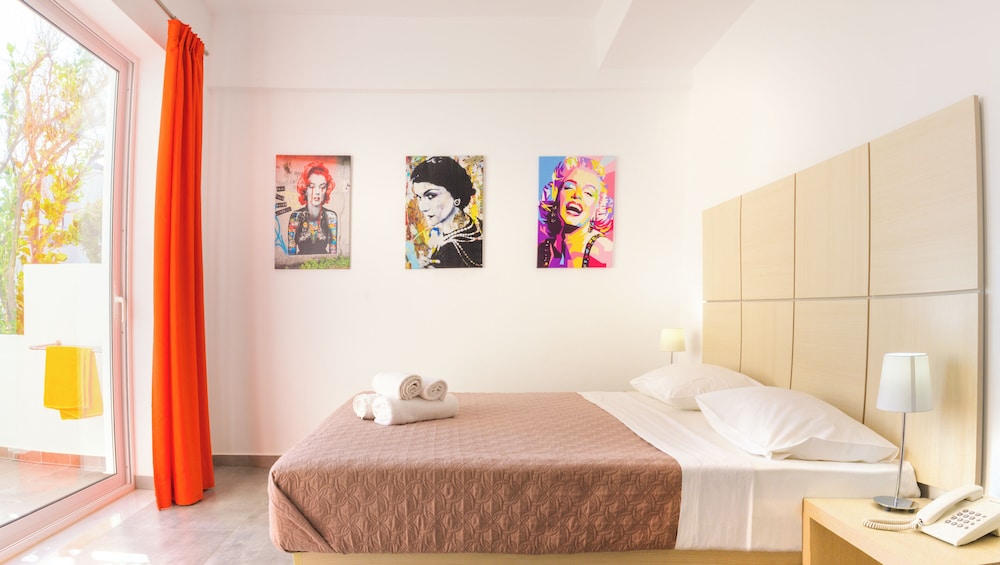 Superior Room, Sea View - Photo 4