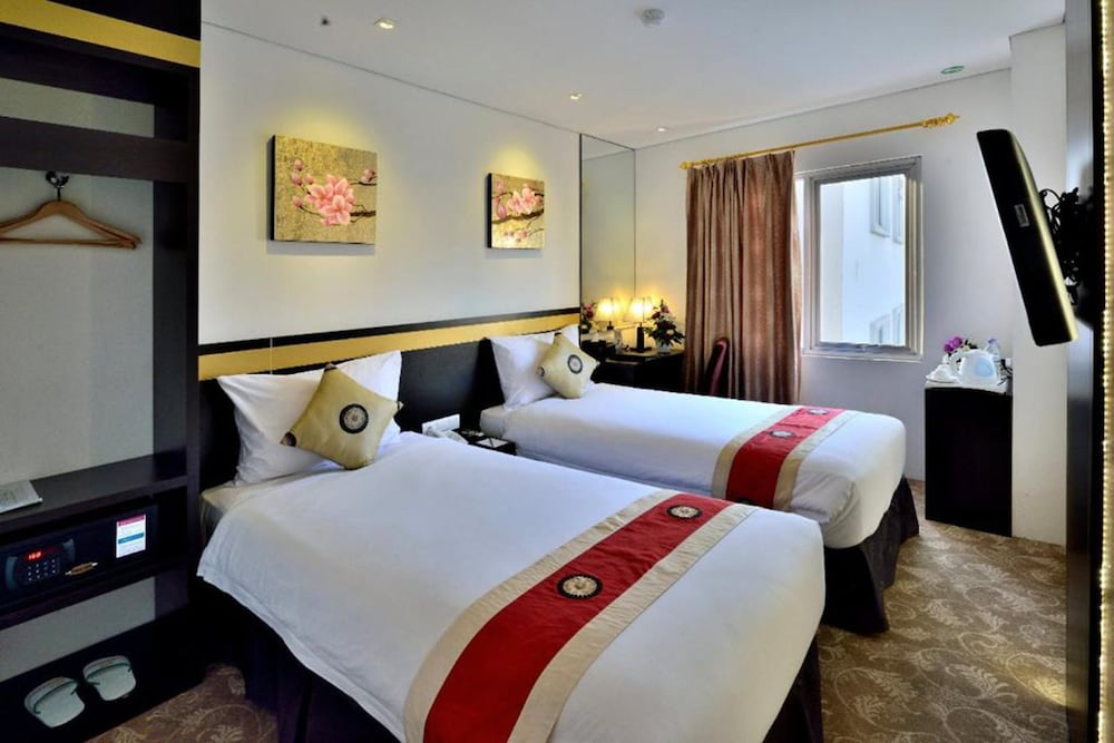 Superior Twin Room - Photo 1