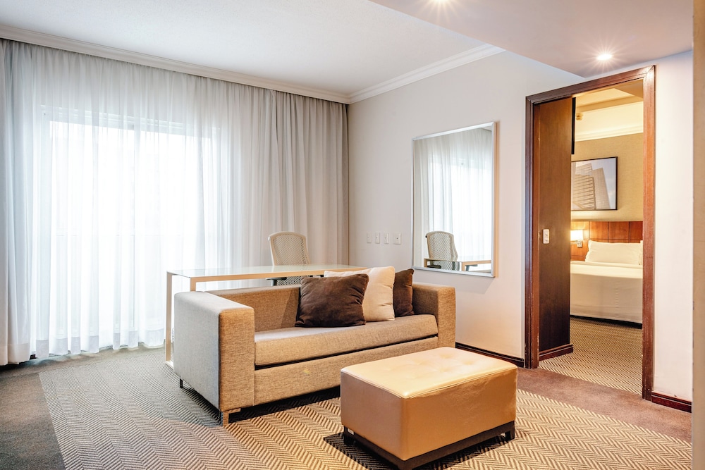 Junior Suite, 1 King Bed - Photo 3