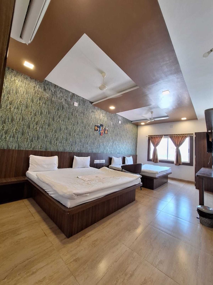 Superior Room, 2 Double Beds photo 2