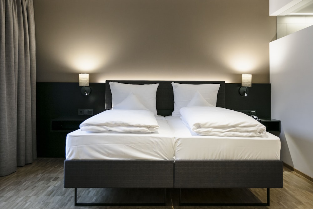 Suite, 1 Bedroom photo 3