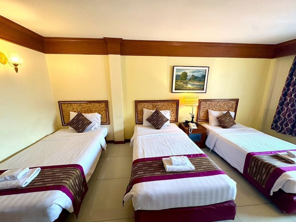 Superior Triple Room - Photo 9