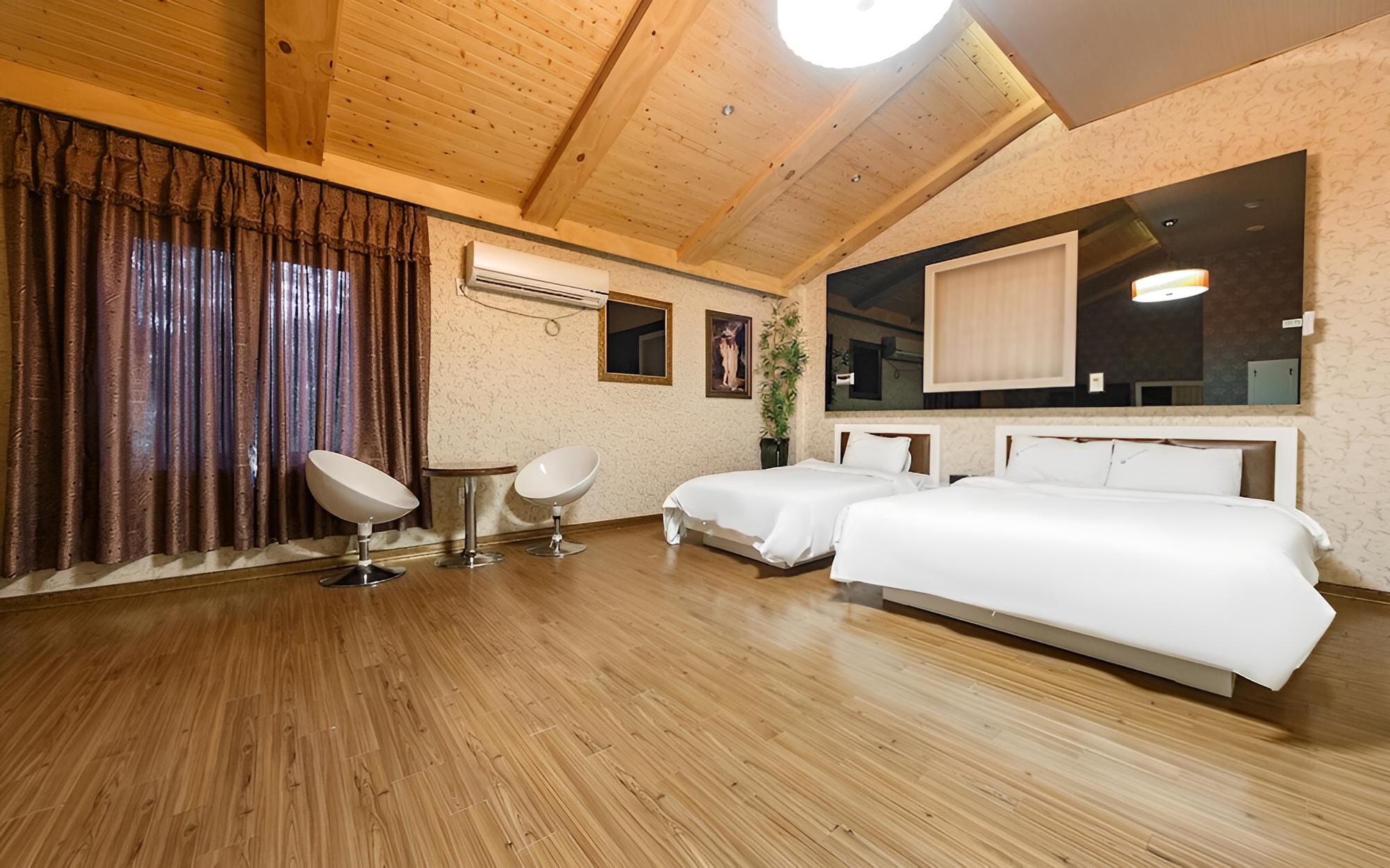 Room (Business Twin (Double+Single/Room for) - Photo 5