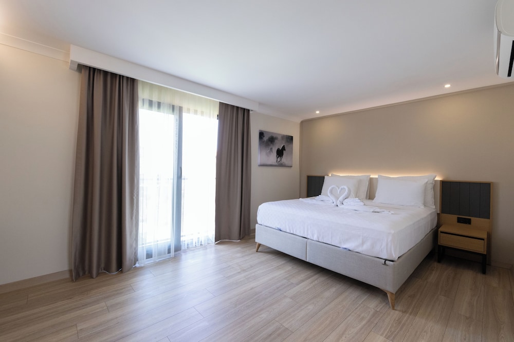 Deluxe Double Room - Photo 4
