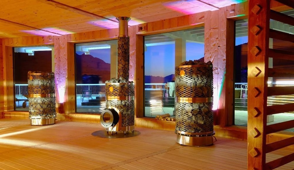 Double Room (Free Spa) photo 2