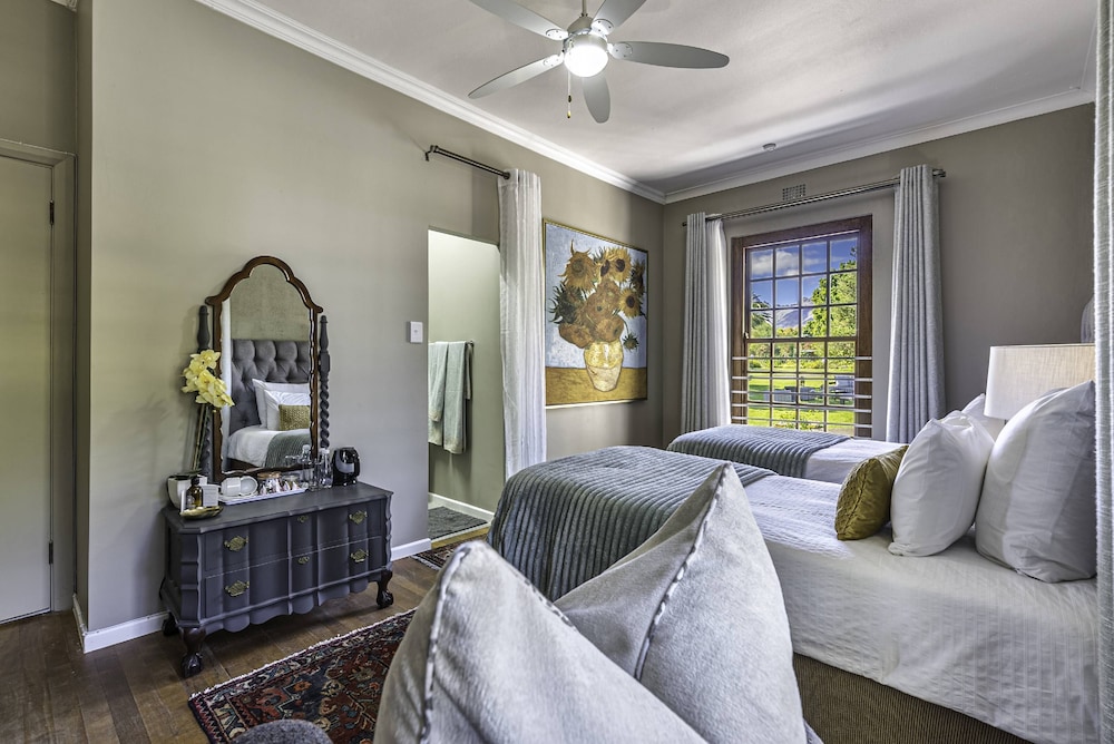 Luxury Double or Twin Room - Photo 2