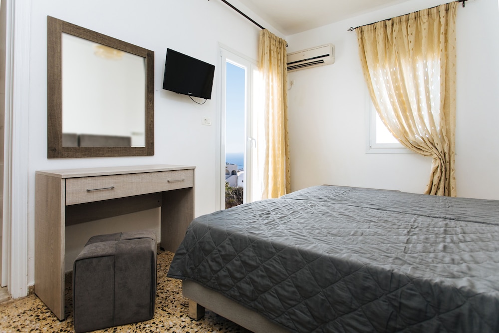 Double or Twin Room - Photo 20
