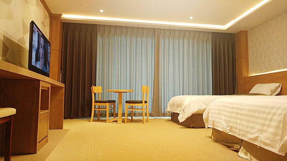 Family Twin Room photo 1