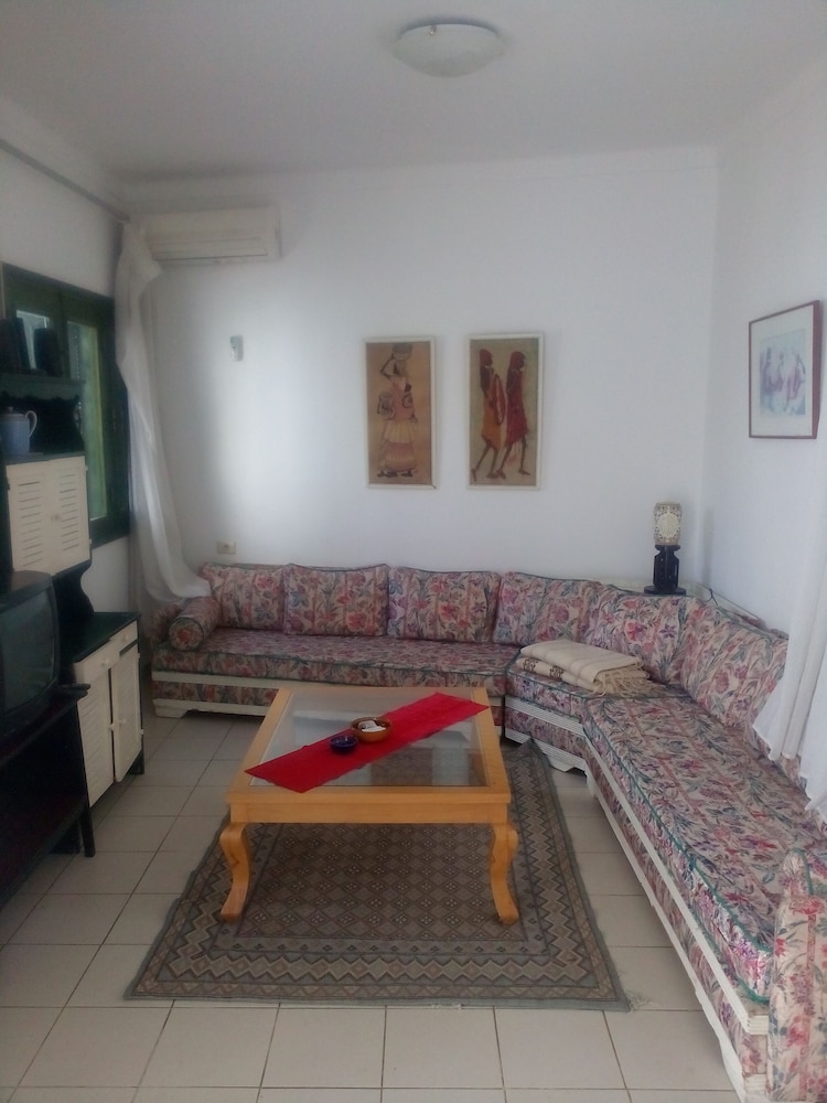 House, 3 Bedrooms, Accessible, Smoking