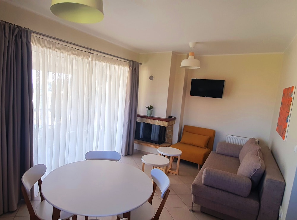 Deluxe Apartment photo 3