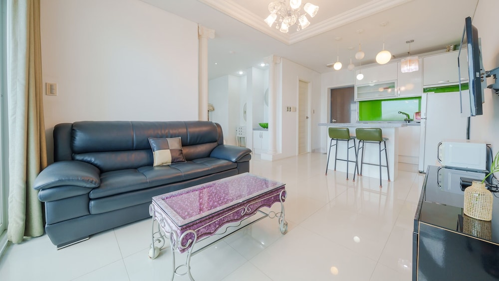 Basic Room, 1 Bedroom (302 Whimail) - Photo 5