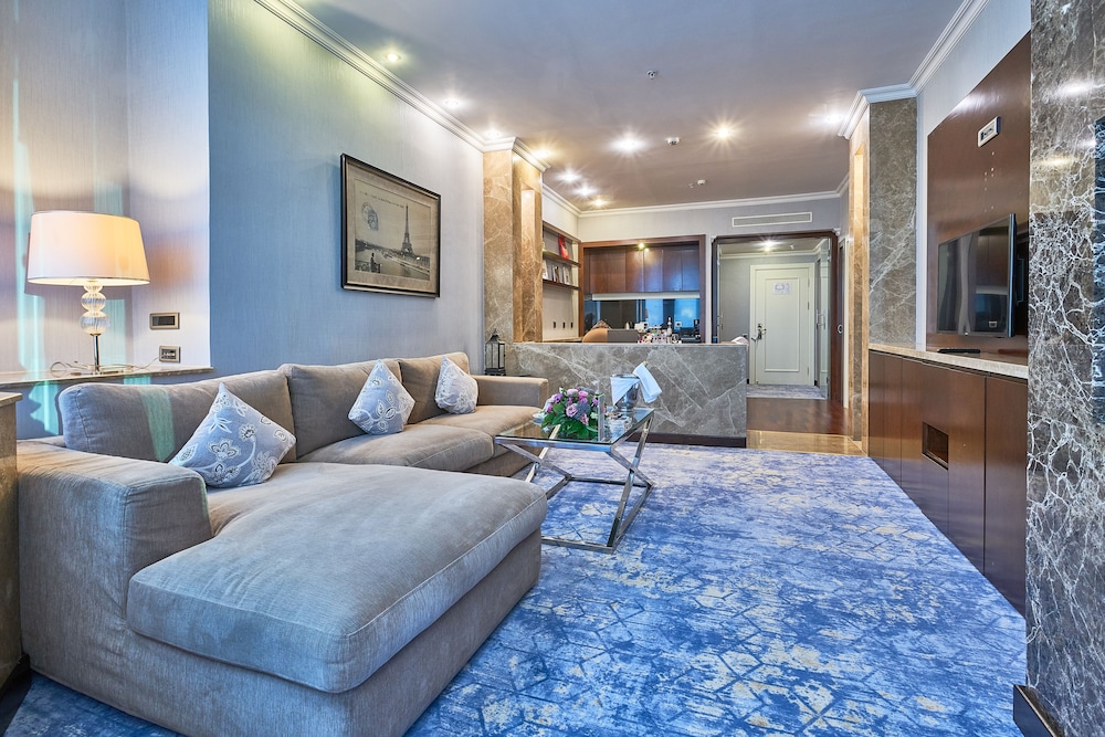 Premium Suite, 1 King Bed