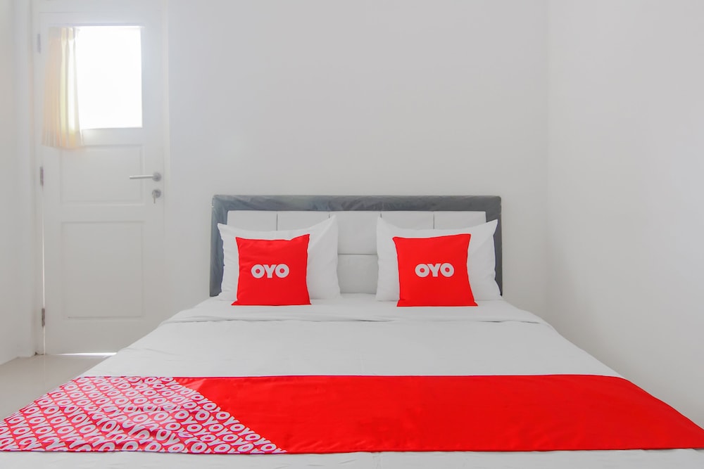 Deluxe Double Room - Photo 9