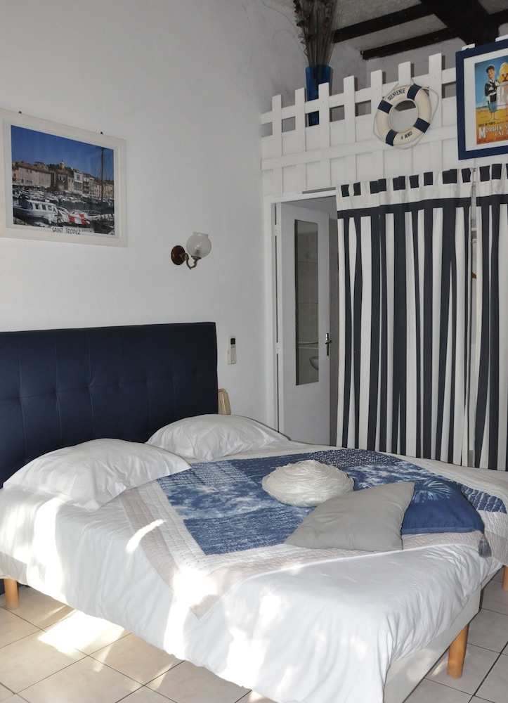 Triple Room, Terrace photo 3