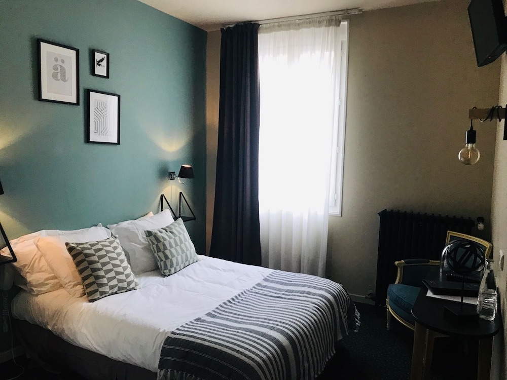 Classic Double or Twin Room
