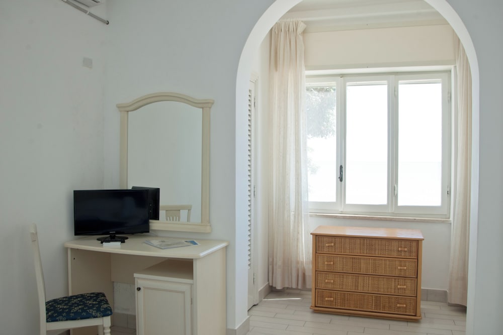 Family Quadruple Room, Ground Floor photo 3